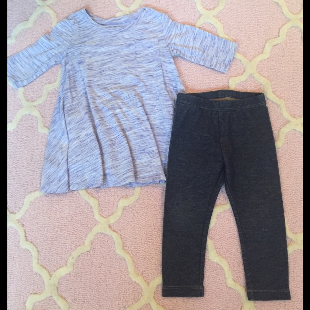 Adorable girls flutter top and leggings.